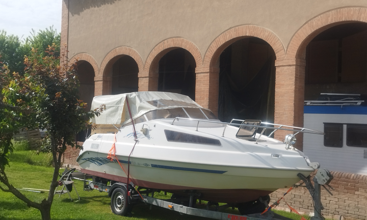 SEMI CABINATO Bahia 20