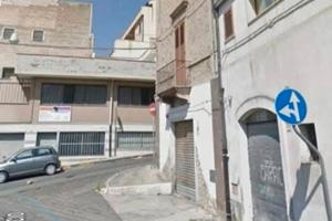 Garage 43mq Lentini - ideale anche come bottega