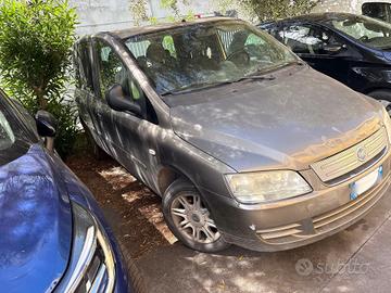 Fiat Multipla 1.6 16V Natural Power Emotion