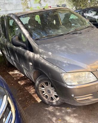 Fiat Multipla 1.6 16V Natural Power Emotion
