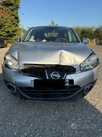 RICAMBI E MOTORE NISSAN QASHQAI 2013
