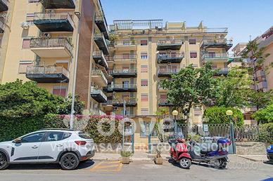 Appartamento di 166 m² con 4 locali a Palermo