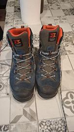 Scarpone da trekking