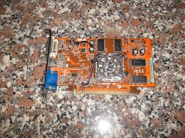 Scheda video asus usata