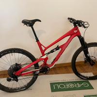 Bicicletta Model- 2019 YT Jeffsy 29 CF Pro Bike