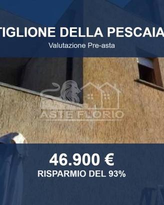 Immobile in asta di 140 m² con box auto a Castigli