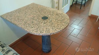 Tavolo cucina granito