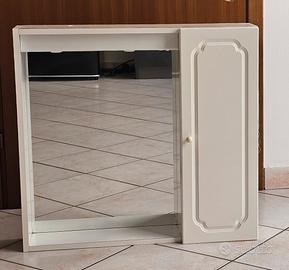 Mobile bagno bianco con specchio e  luce – usato