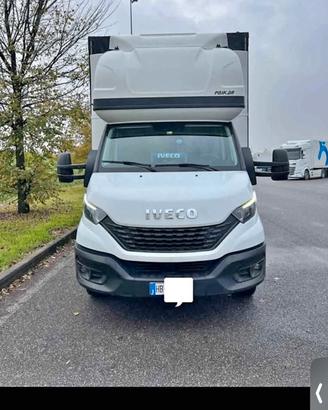 2022 Iveco daily 3.0 180 pat b granvolume