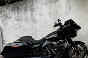 Harley davidson road glide