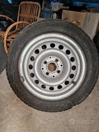 pneumatico con cerchio