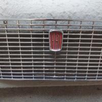 griglia anteriore /stemma fiat 1100d