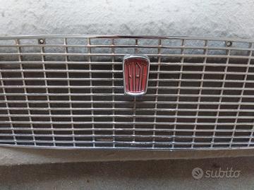 griglia anteriore /stemma fiat 1100d