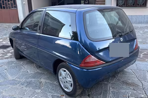 Lancia Y
