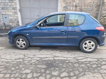 Peugeot  206