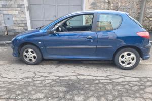 Peugeot  206