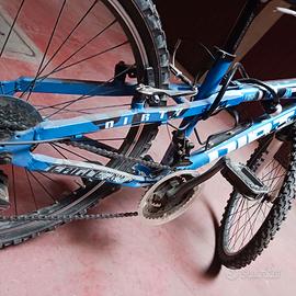 MTB DIRTY ENGLAND 24