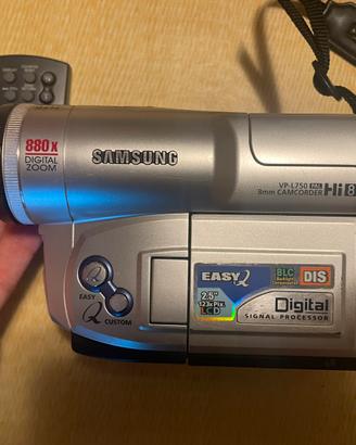 Videocamera Samsung VP-L750