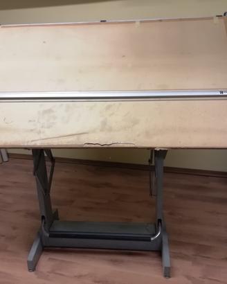Tavolo da disegno professionale