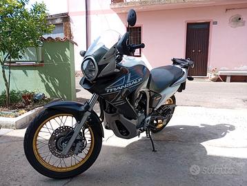 Honda transalp XL 700 V ABS