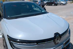 Renault megane elettrica