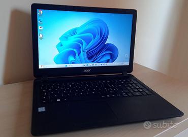 Acer Extensa 2540 15.6" Intel 6 gen./8gb/500gb/w11