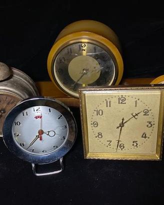 Orologi da Tavolo Vintage 5 Pezzi