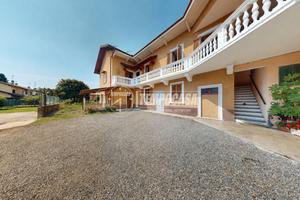 SOLUZIONE INDIPENDENTE CON GIARDINO