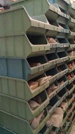 Contenitori a bocca di lupo 