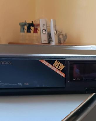 VIDEOREGISTRATORE  AIWA DA4HEAD