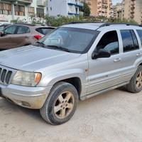 Jeep Grand Cherokee 2.7 CRD Limited GUASTA