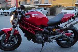 Ducati Monster 696 anno 2011