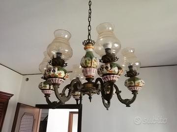 Coppia di lampadari Capodimonte 