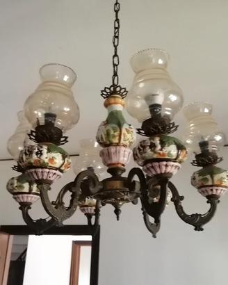 Coppia di lampadari Capodimonte 