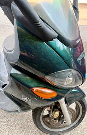 Piaggio X9
