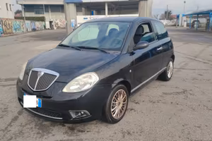 Lancia Ypsilon 1.2 bz 69CV NEOPATENTATAI - 2008