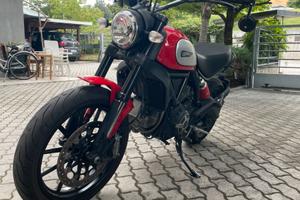 Ducati Scrambler Icon Red