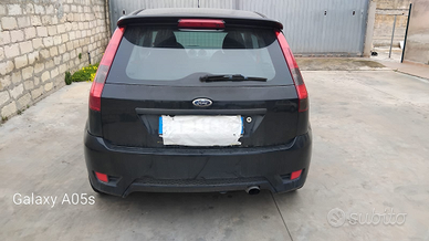 Ford Fiesta nera 2005 1.6 TDI s
