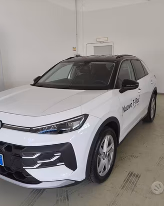 VOLKSWAGEN T-Roc 1.5 eTSI ACT 150 CV DSG Life