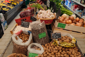 Frutta e verdura. Attività commerciale