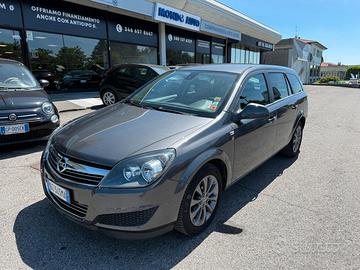 Opel Astra 1.6 T 16V Station Wagon Cosmo