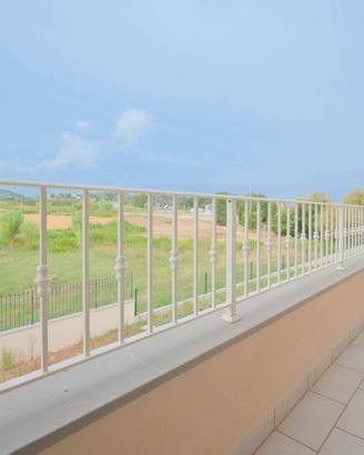 Casa indipendente di 210 m² con 5 locali e box aut