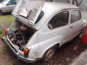 Fiat 600D fanalona 750 ricambi auto epoca