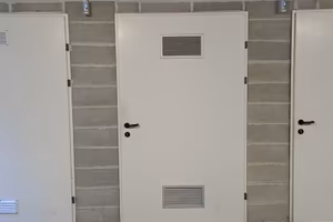 Locale Cantina/box uso parcheggio moto 3mtx1.6mt