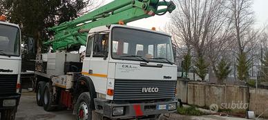 Iveco 330 Veicolo
