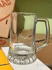 Boccali da birra in vetro