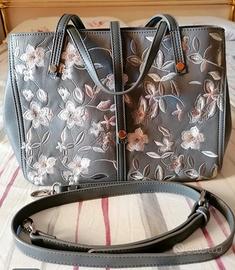 Borsa Camomilla Italia grigia con fiori