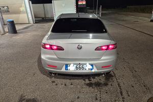 Alfa Romeo 159 1.9 JTDm 16v elegance 