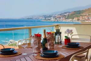 Appartamento Vacanze vista Mare Messina