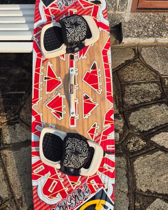 Tavola Kite surf RRD POISON  139 X 41